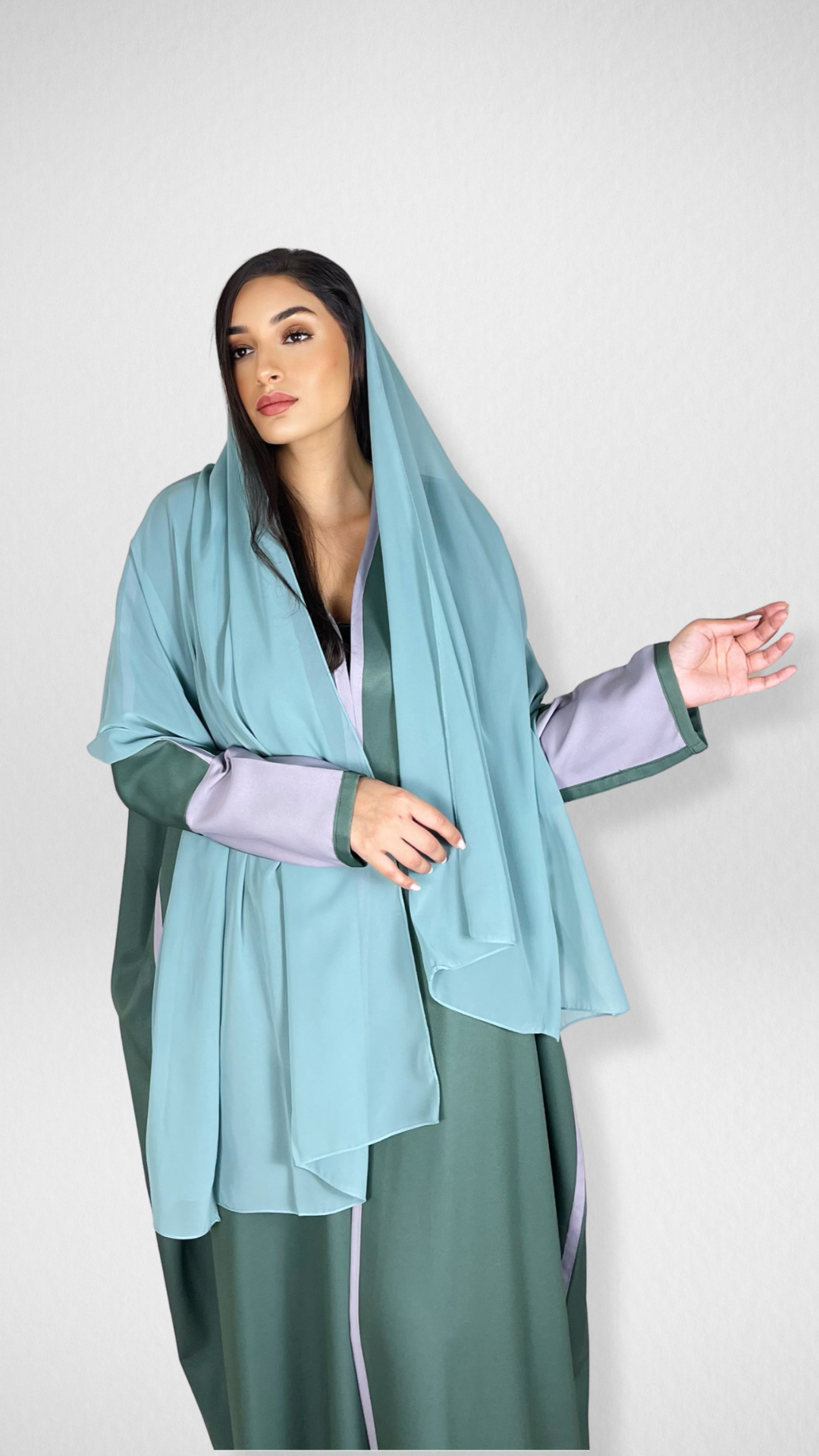 Abaya Mara green